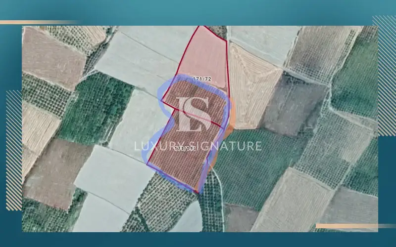 LAND IN AFYON
