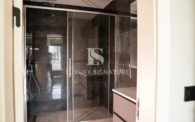 Luxury Signature مشاور املاک