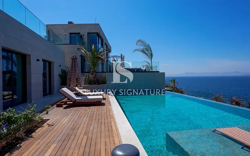 Luxury Signature Property