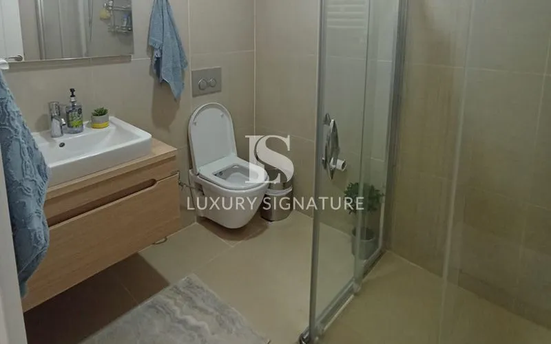 Luxury Signature مشاور املاک