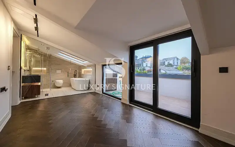 Luxury Signature Property