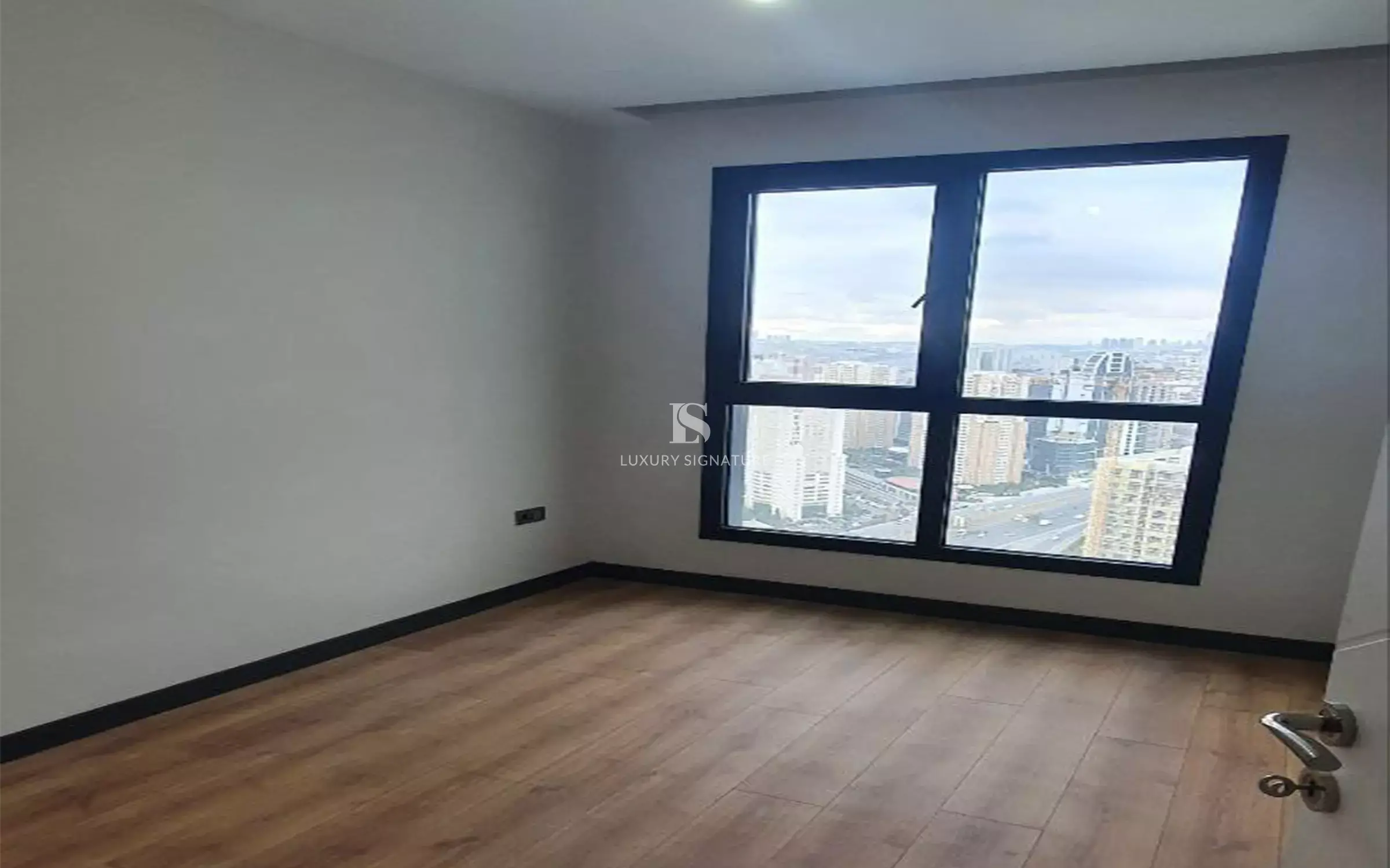 Luxury Signature Property