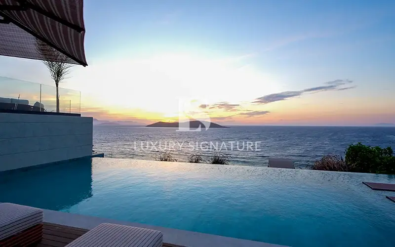 Luxury Signature Property