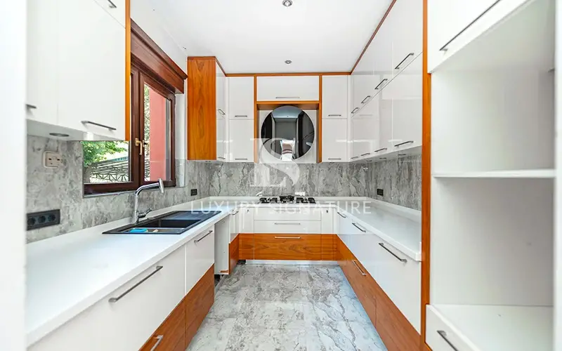 Luxury Signature Property