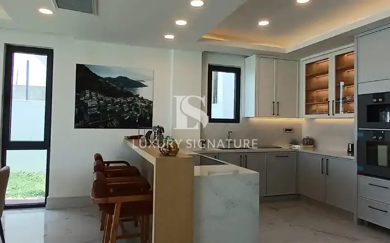 Luxury Signature Property