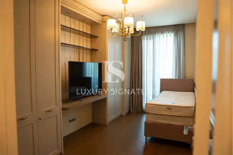 Luxury Signature Property