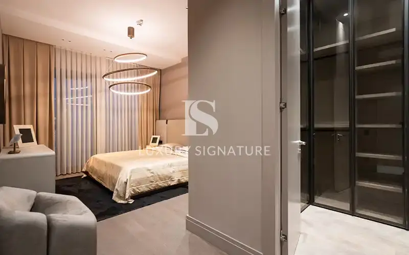 Luxury Signature Property