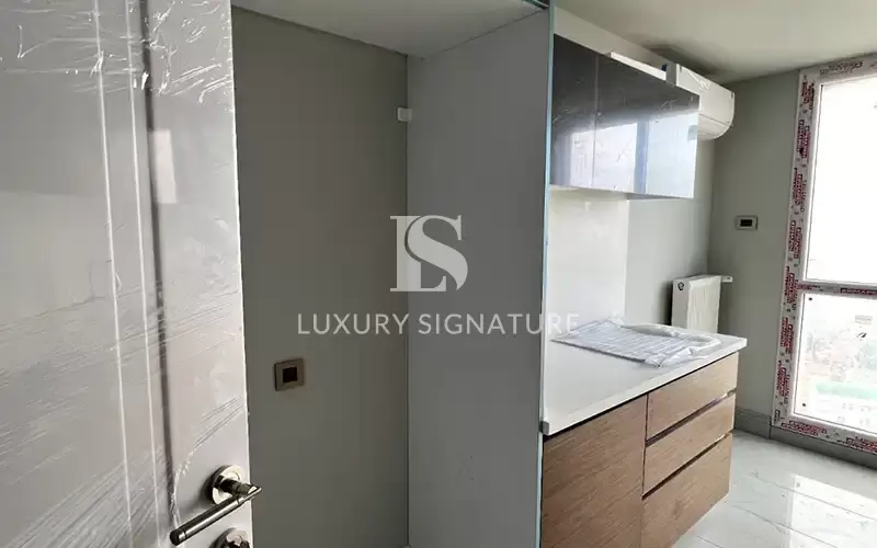 Luxury Signature مشاور املاک