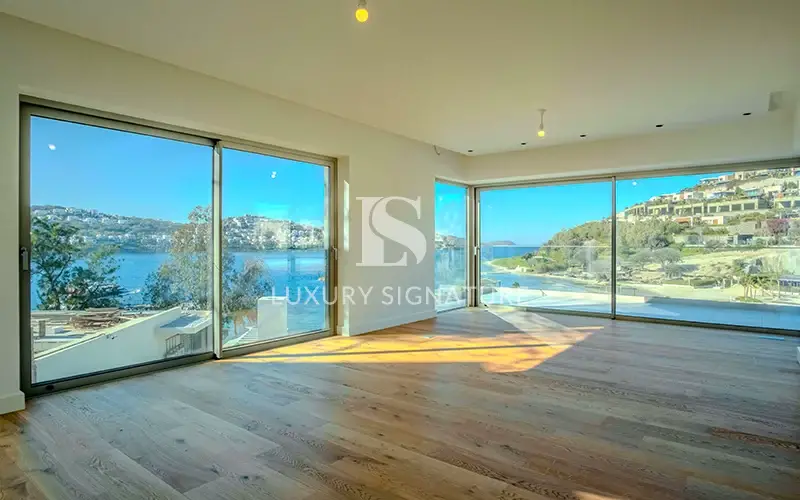 Luxury Signature Property