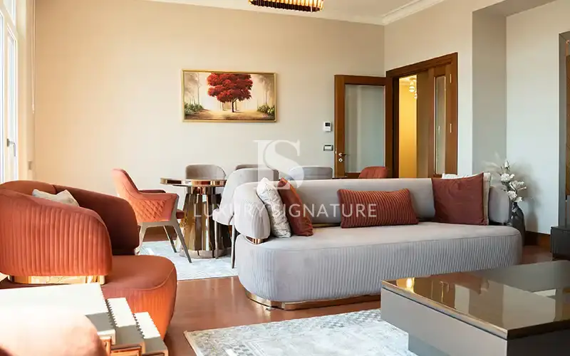 Luxury Signature مشاور املاک