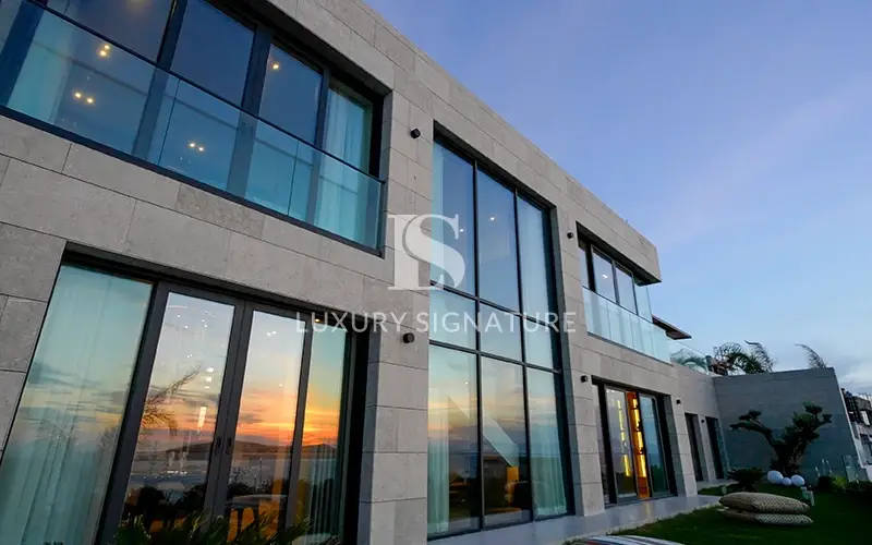 Luxury Signature Property