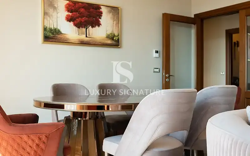 Luxury Signature مشاور املاک