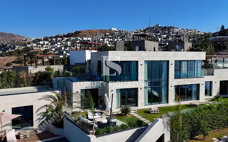 Luxury Signature Property