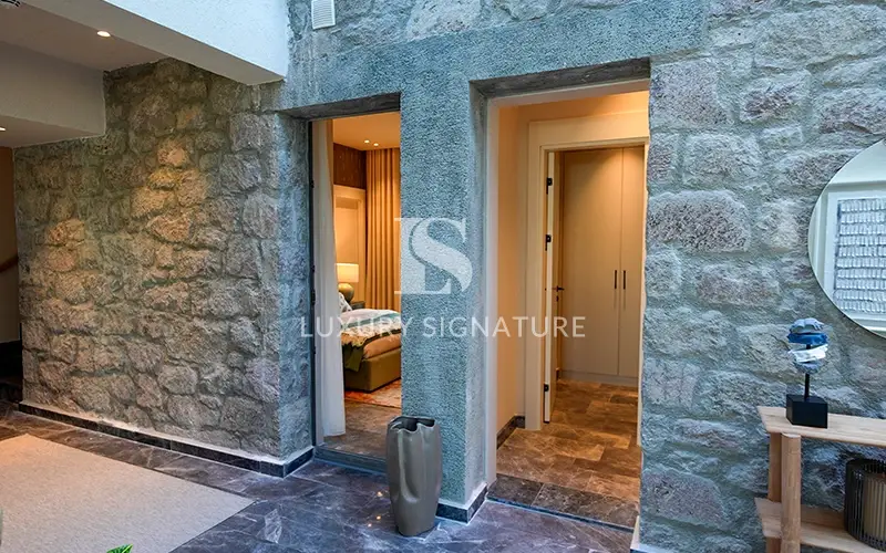 Luxury Signature Property