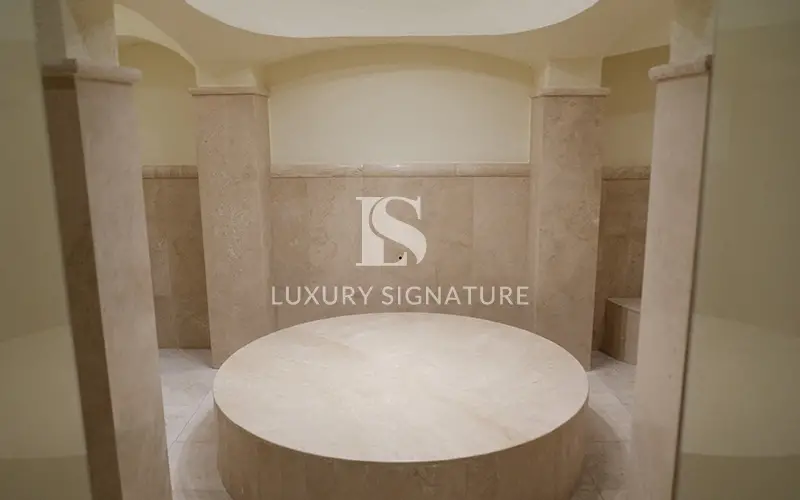 Luxury Signature Property