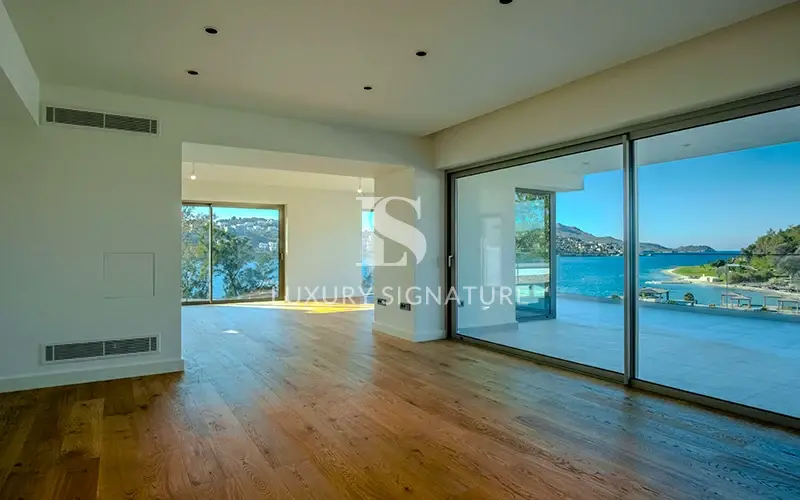 Luxury Signature Property