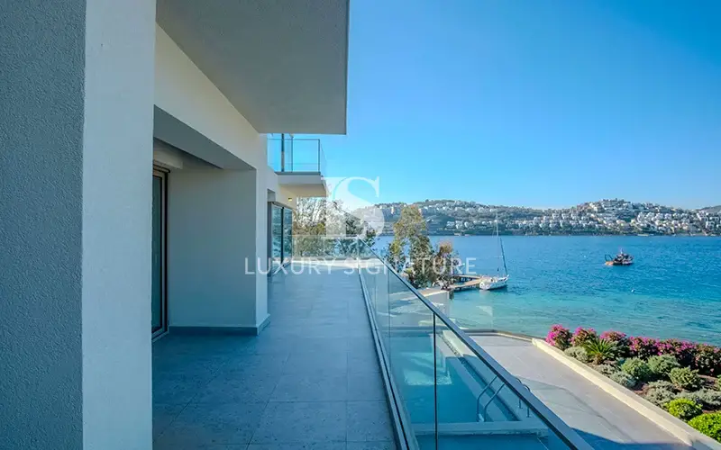 Luxury Signature Property