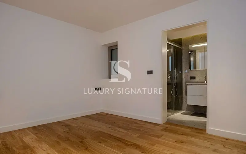 Luxury Signature Property