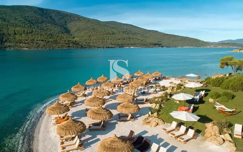 Luxury Signature مشاور املاک