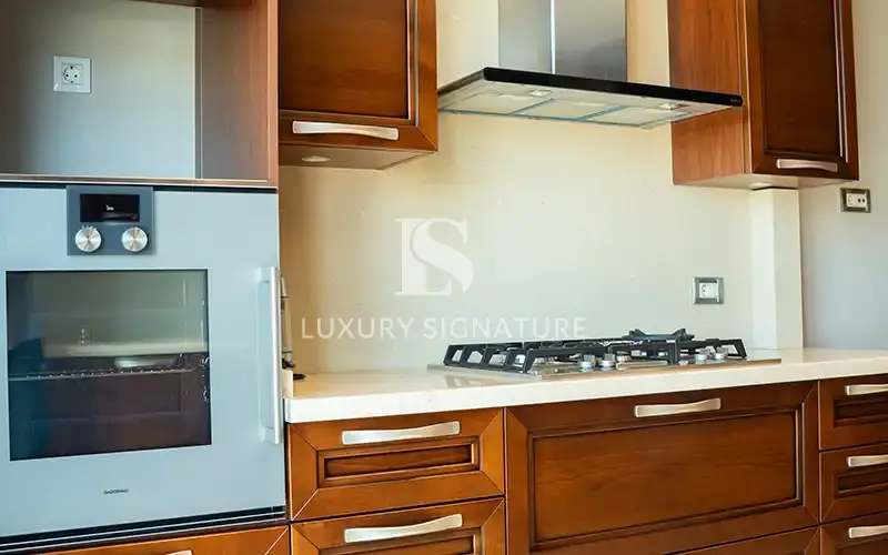 Luxury Signature مشاور املاک