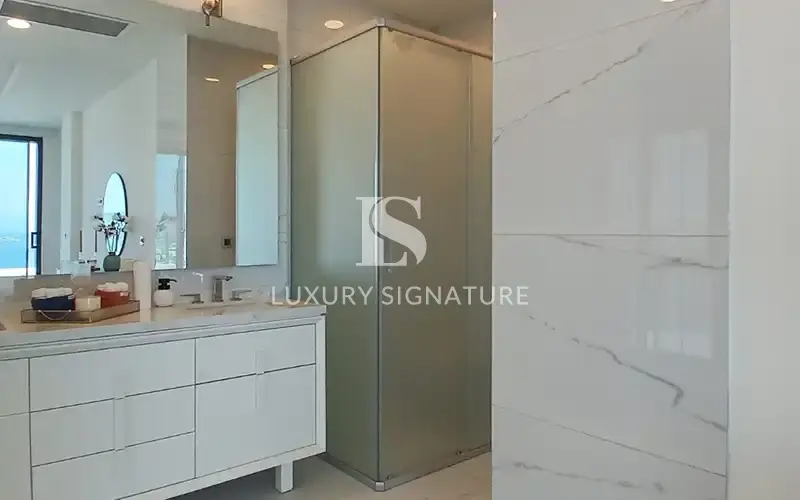Luxury Signature Property