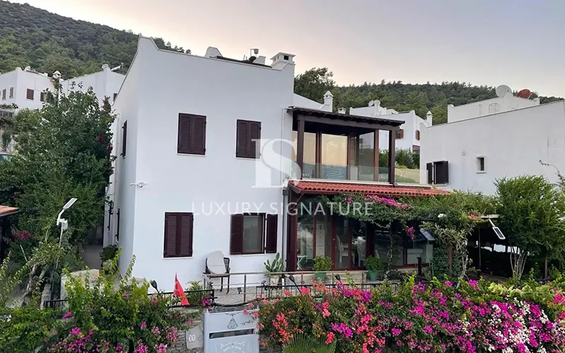Luxury Signature Property