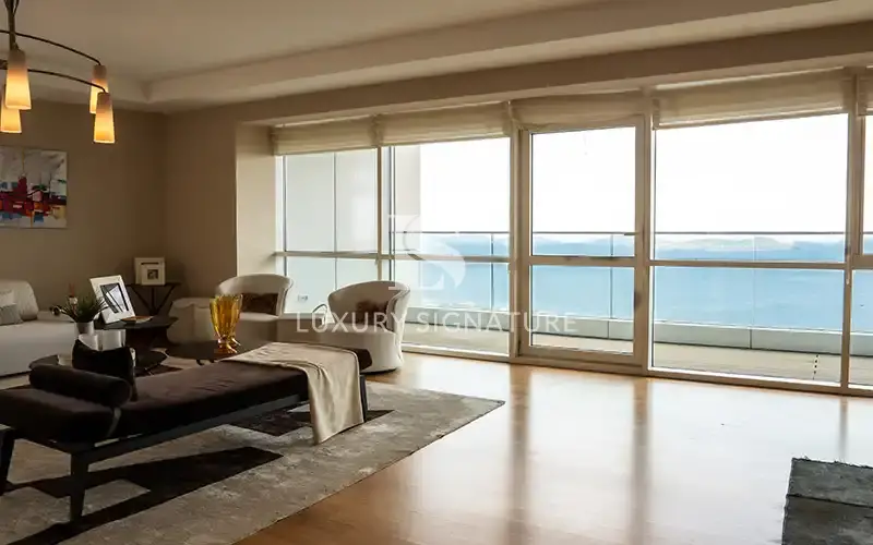 Luxury Signature Property