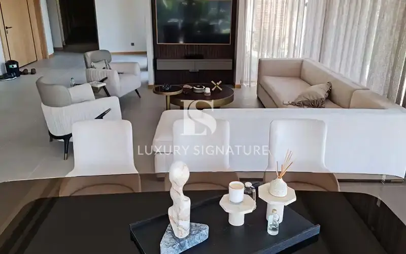 Luxury Signature Property