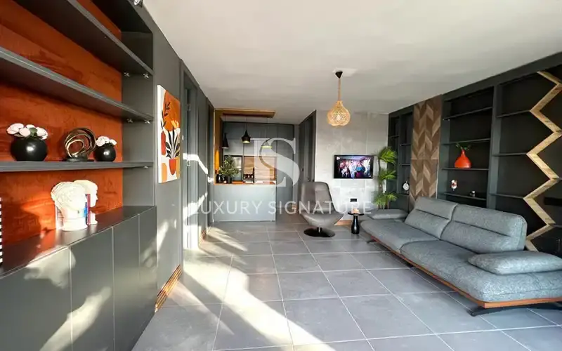 Luxury Signature مشاور املاک