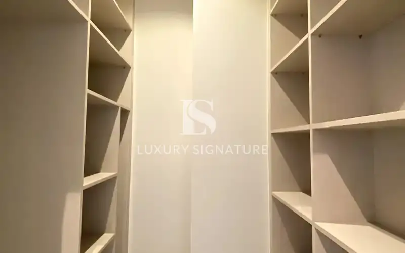 Luxury Signature Property