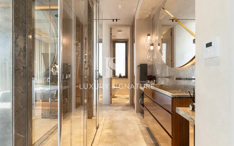 Luxury Signature Property
