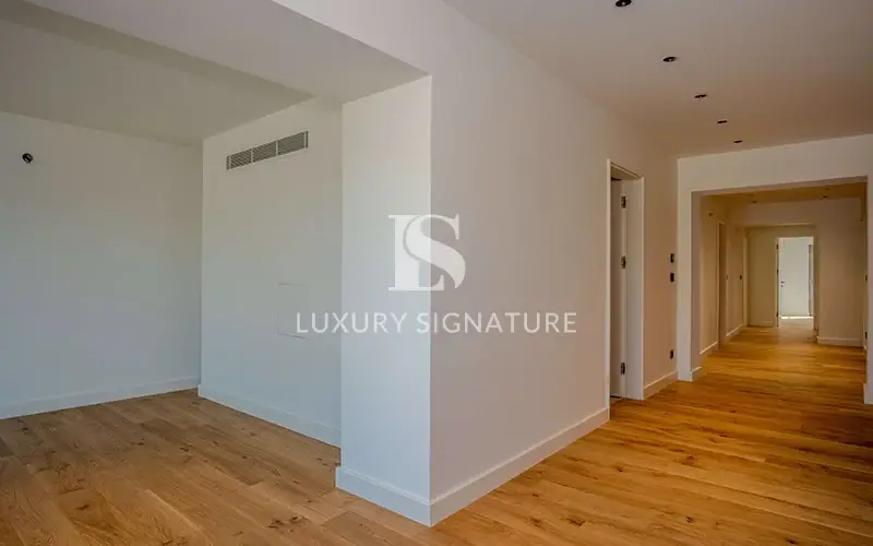 Luxury Signature Property