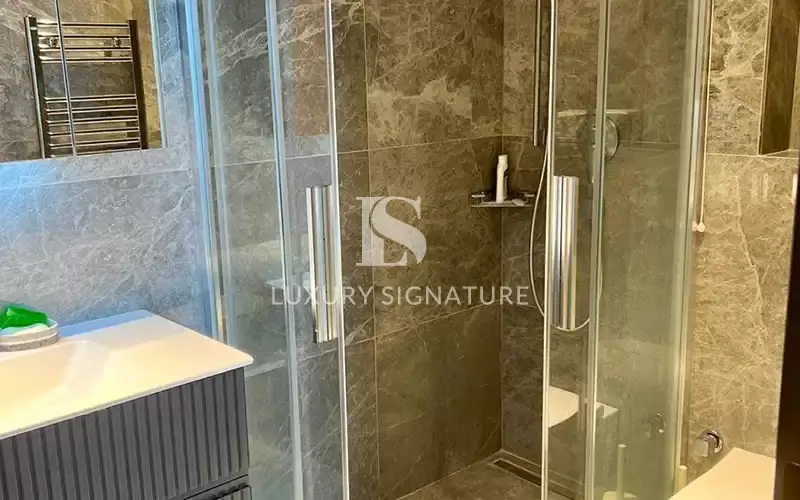 Luxury Signature مشاور املاک