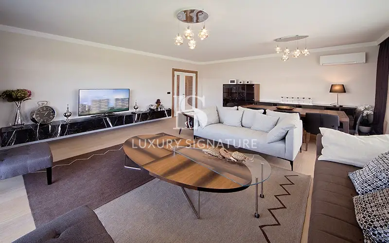 Luxury Signature Property