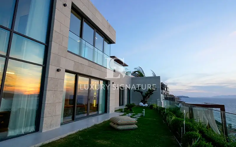 Luxury Signature Property