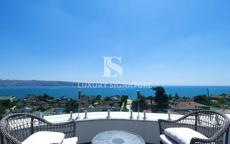 Luxury Signature Property