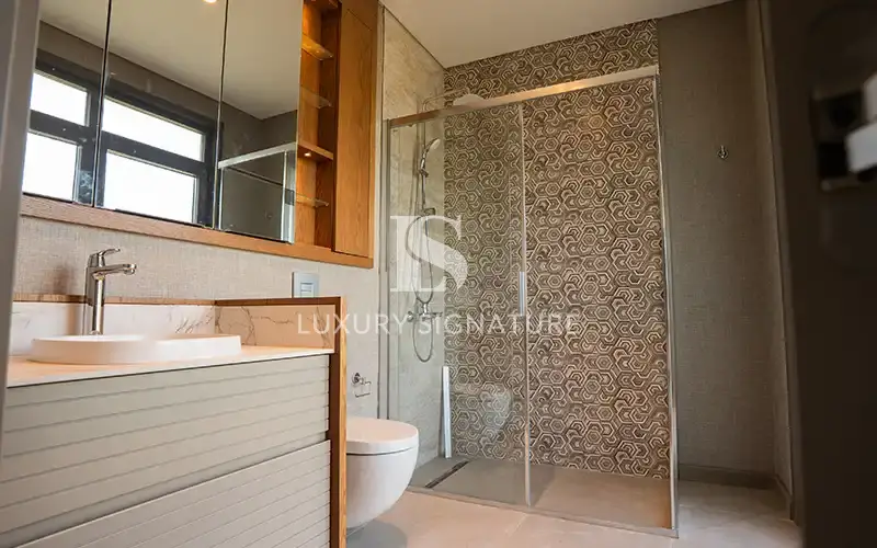 Luxury Signature مشاور املاک