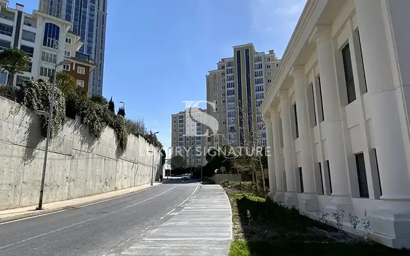 Luxury Signature Property