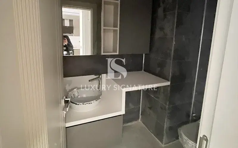 Luxury Signature مشاور املاک