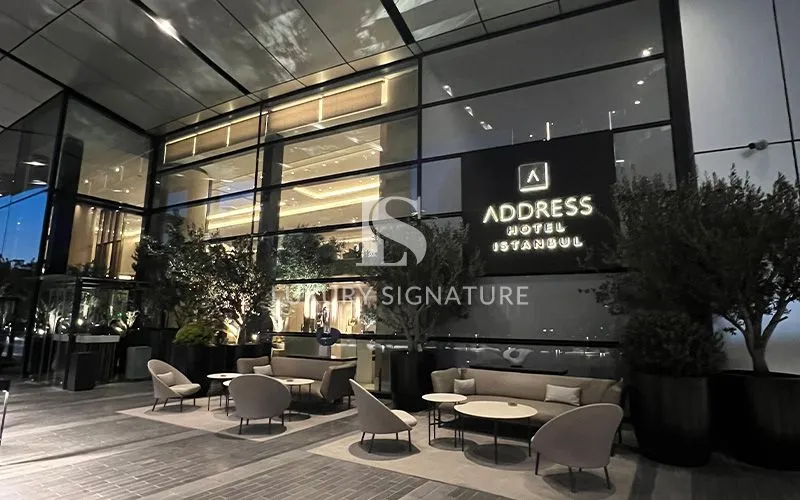 Luxury Signature مشاور املاک