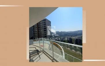 Large apartment for sale in residential complex in Bahcesehir 