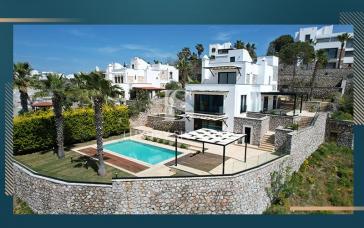 LS339: Luxury villa in Bodrum Yalikavak with full sea view, exclusive from Luxury Signature