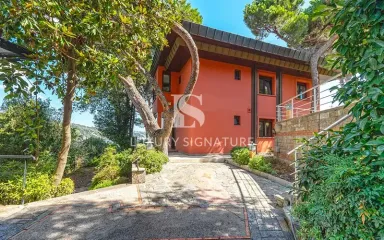 Luxury Signature Property