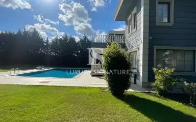 Luxury Signature Property