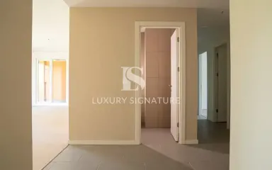 Luxury Signature مشاور املاک