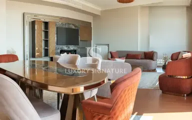Luxury Signature مشاور املاک