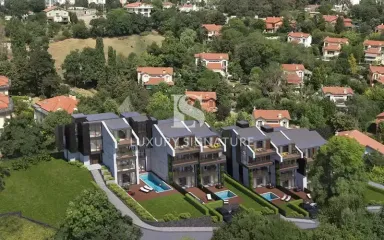 Luxury Signature مشاور املاک 