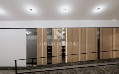 Luxury Signature مشاور املاک