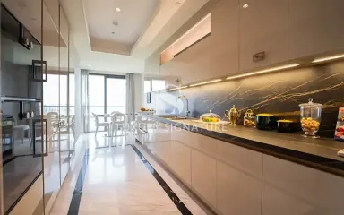 Luxury Signature Property