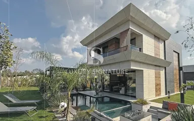Luxury Signature Property